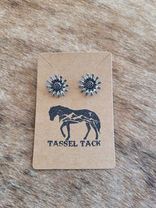 Sunflower stud earrings