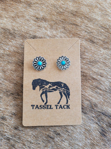 Flower with turquoise center stud earrings