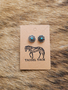 Turquoise centre stud earrings