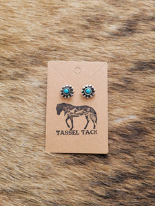 Turquoise centre stud earrings