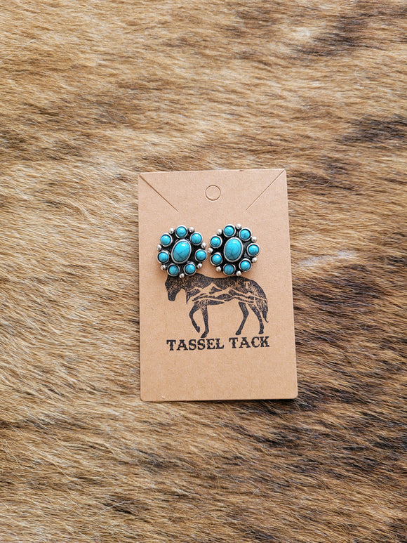 Turquoise cluster stud earrings