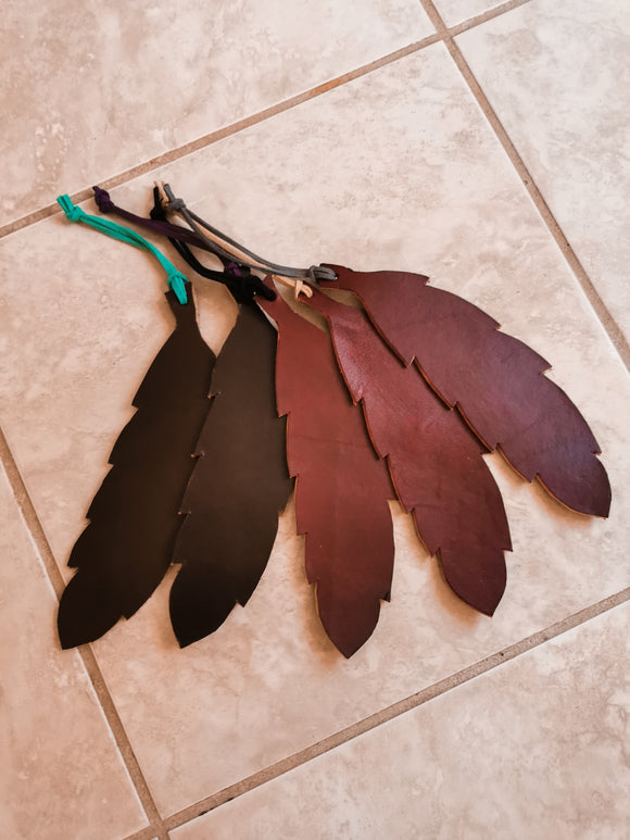 Leather feather for saddle or decor